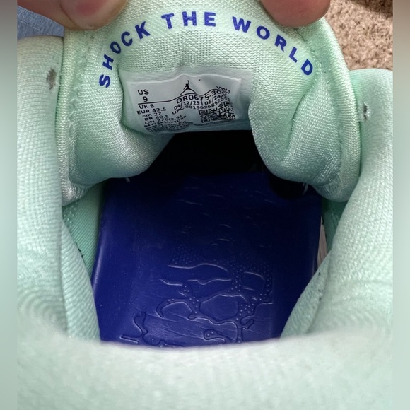 Like New, Size 9 - Jordan Zion 3 Mud, Sweat and Tears with Box - Picture 10 of 15